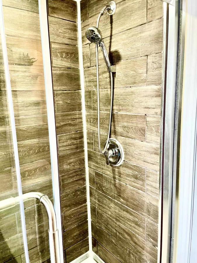 Perfect Home-Private Washrooms,Free Parking,High Speed Net Toronto Exterior foto